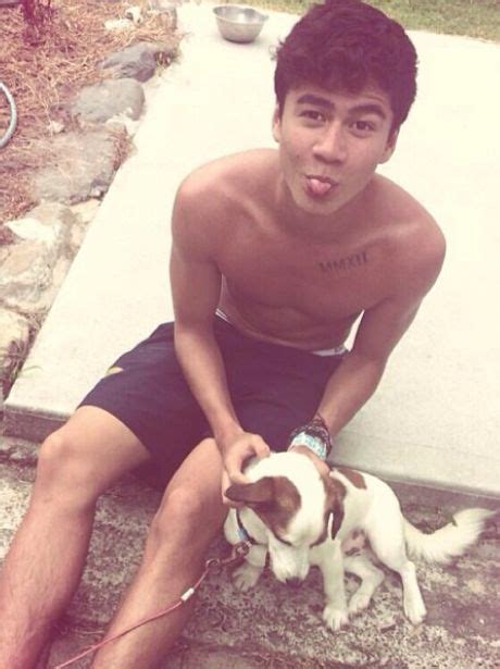 calum hood|5 Seconds of Summer